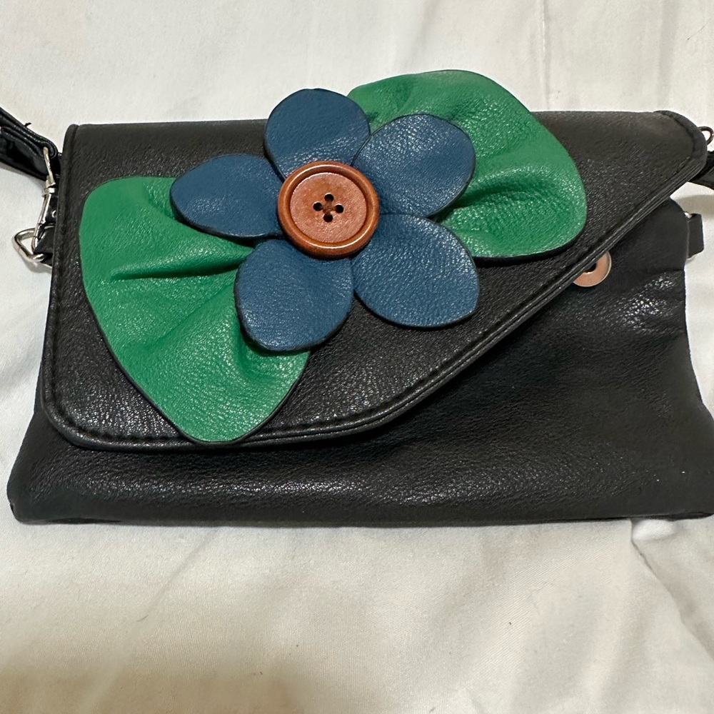 SAX cross body purse EUC